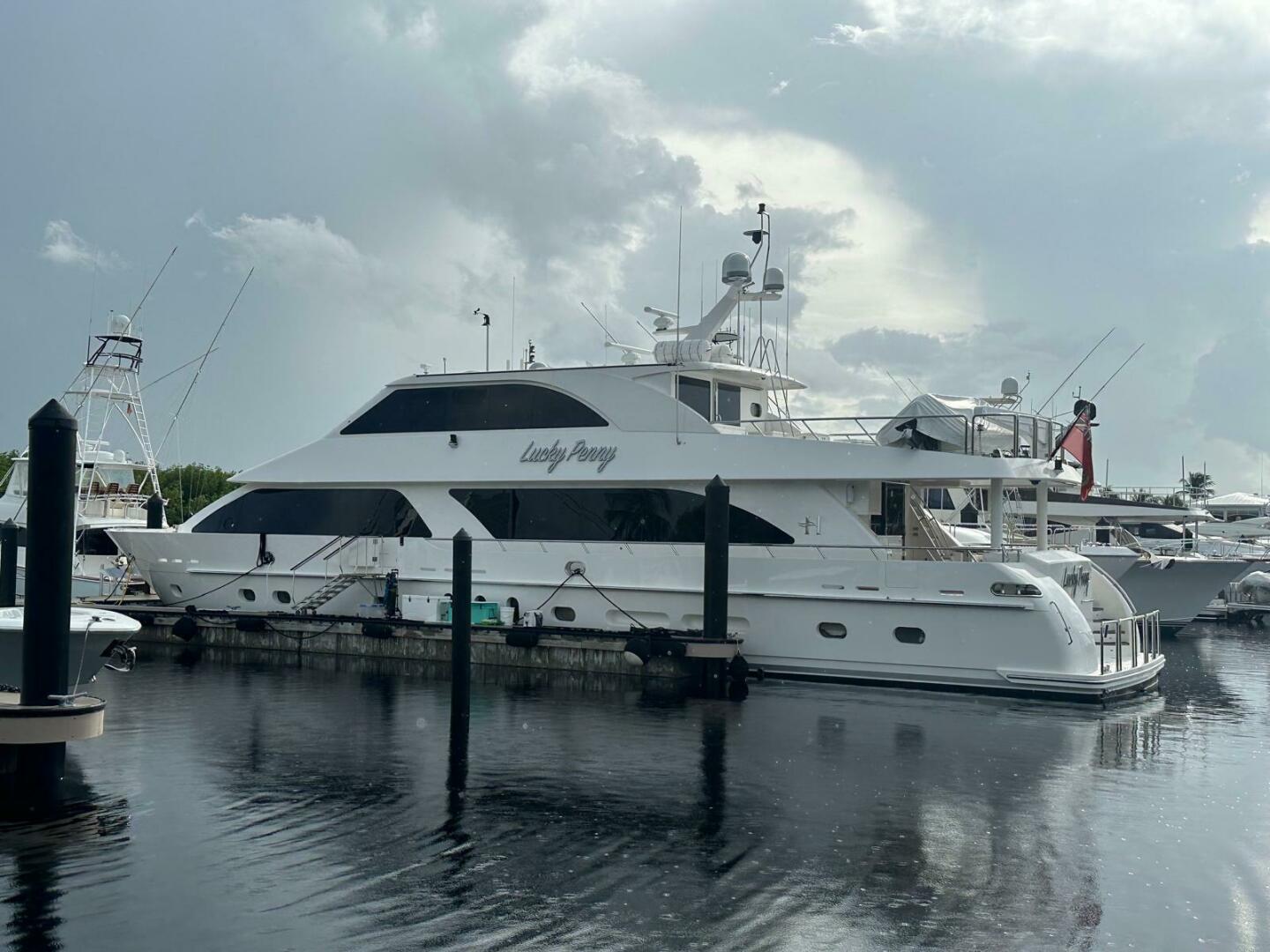 2014 Hargrave Sky Lounge - Image 2
