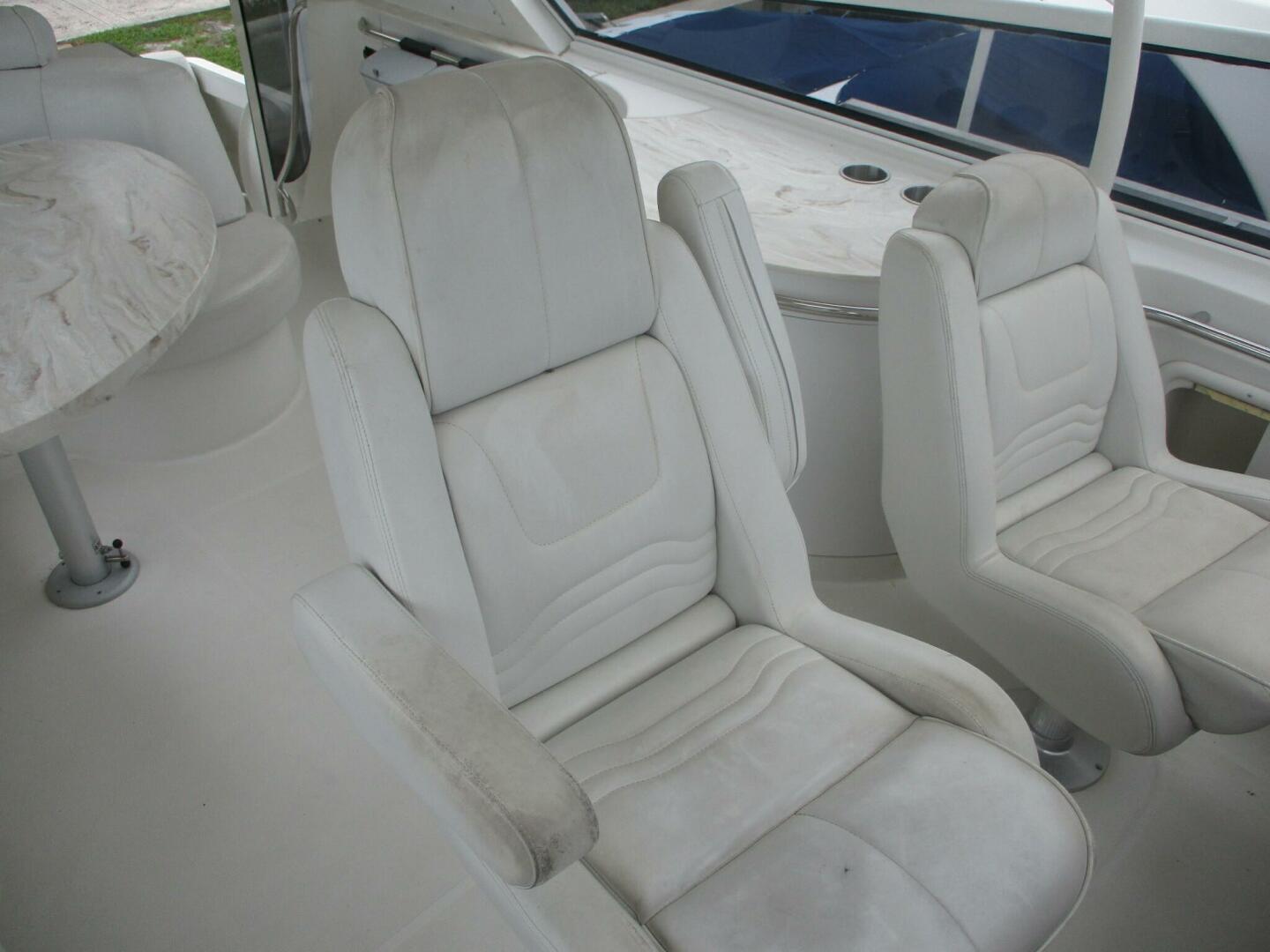 2006 Carver - Image 15