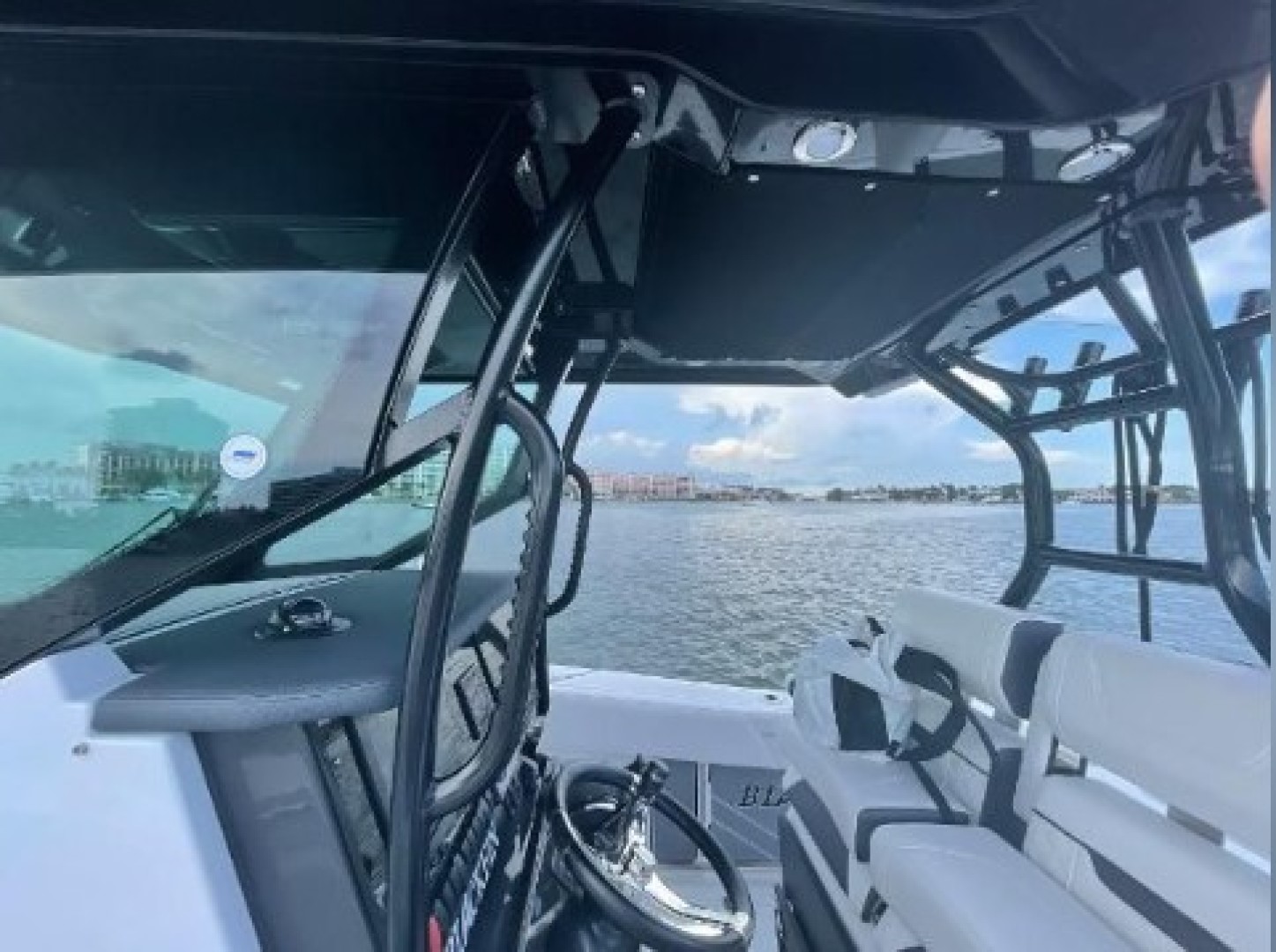 2022 Blackfin 272CC - Image 12