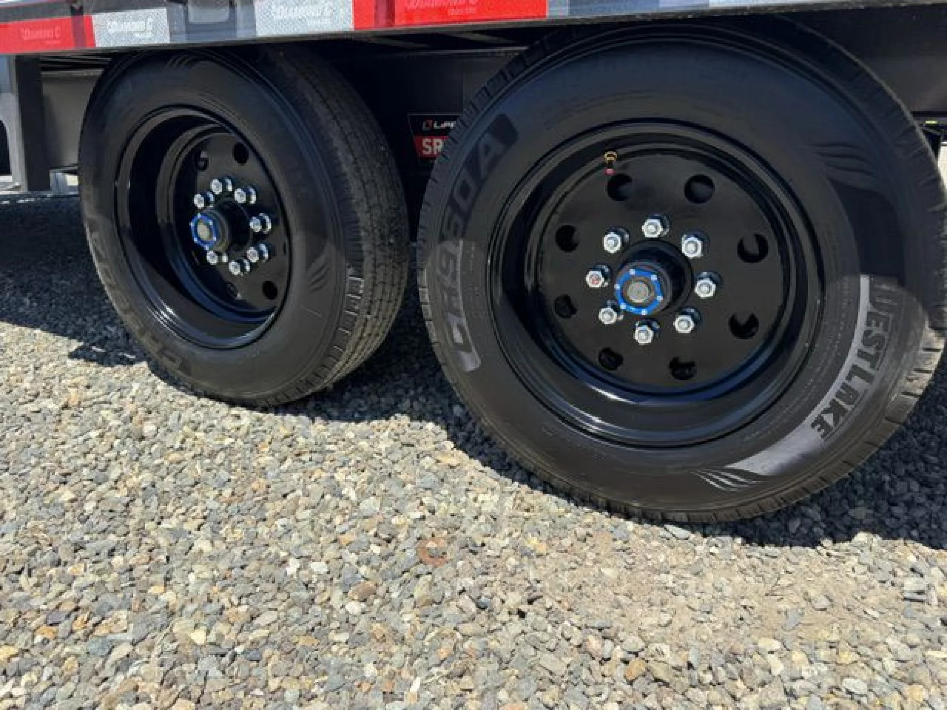 2026 DIAMOND C TRAILERS DIAMOND C DET 208 GN L24X102 18K - Image 9