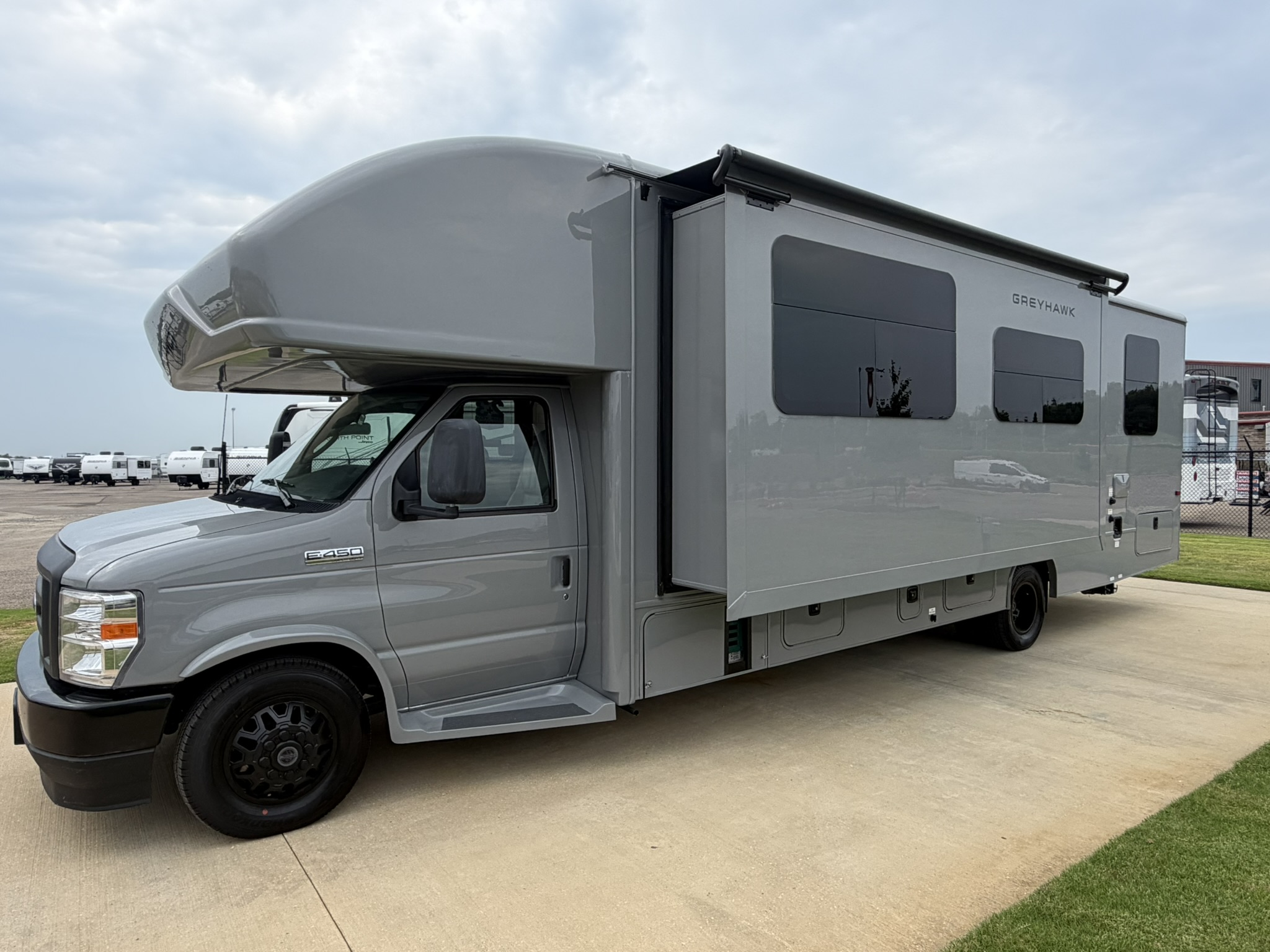 2027 JAYCO GREYHAWK 30Z - Image 3