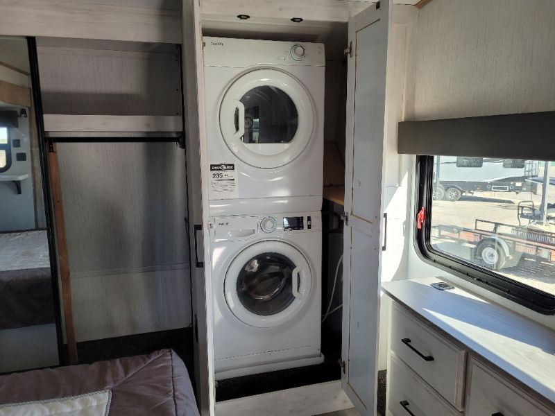 2023 Heartland Bighorn Traveler BHTR 32 RS - Image 22