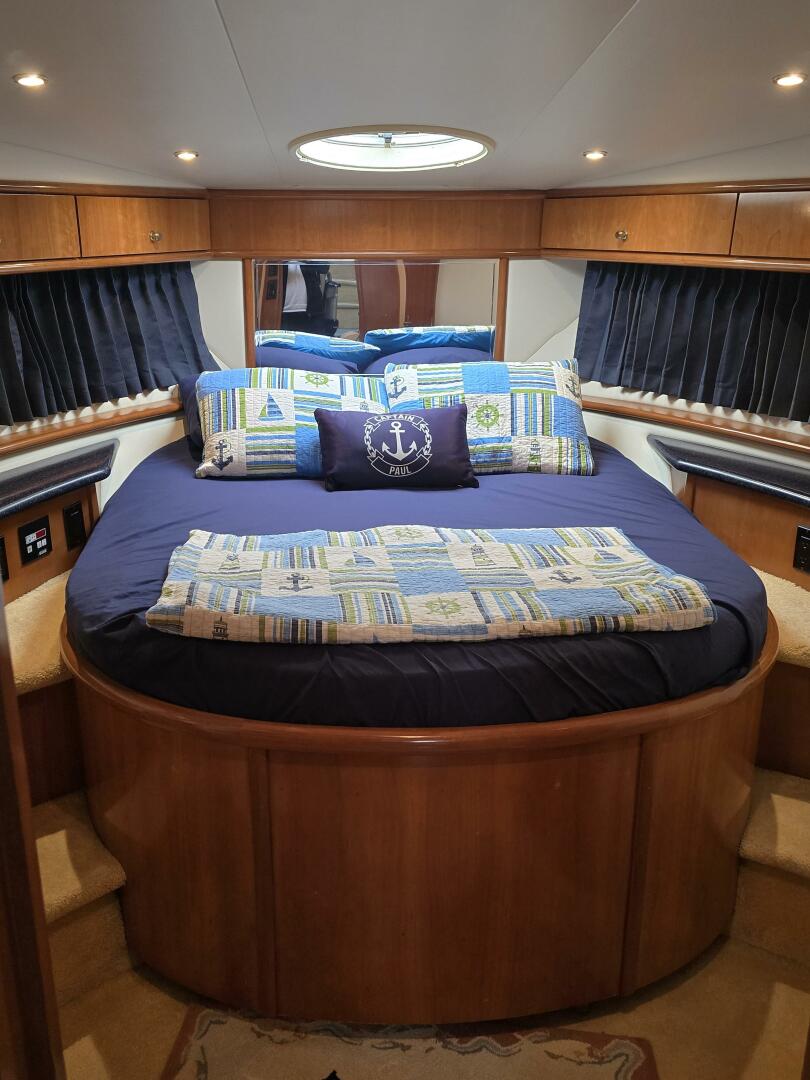 2002 Carver 444 Cockpit Motor Yacht - Image 50
