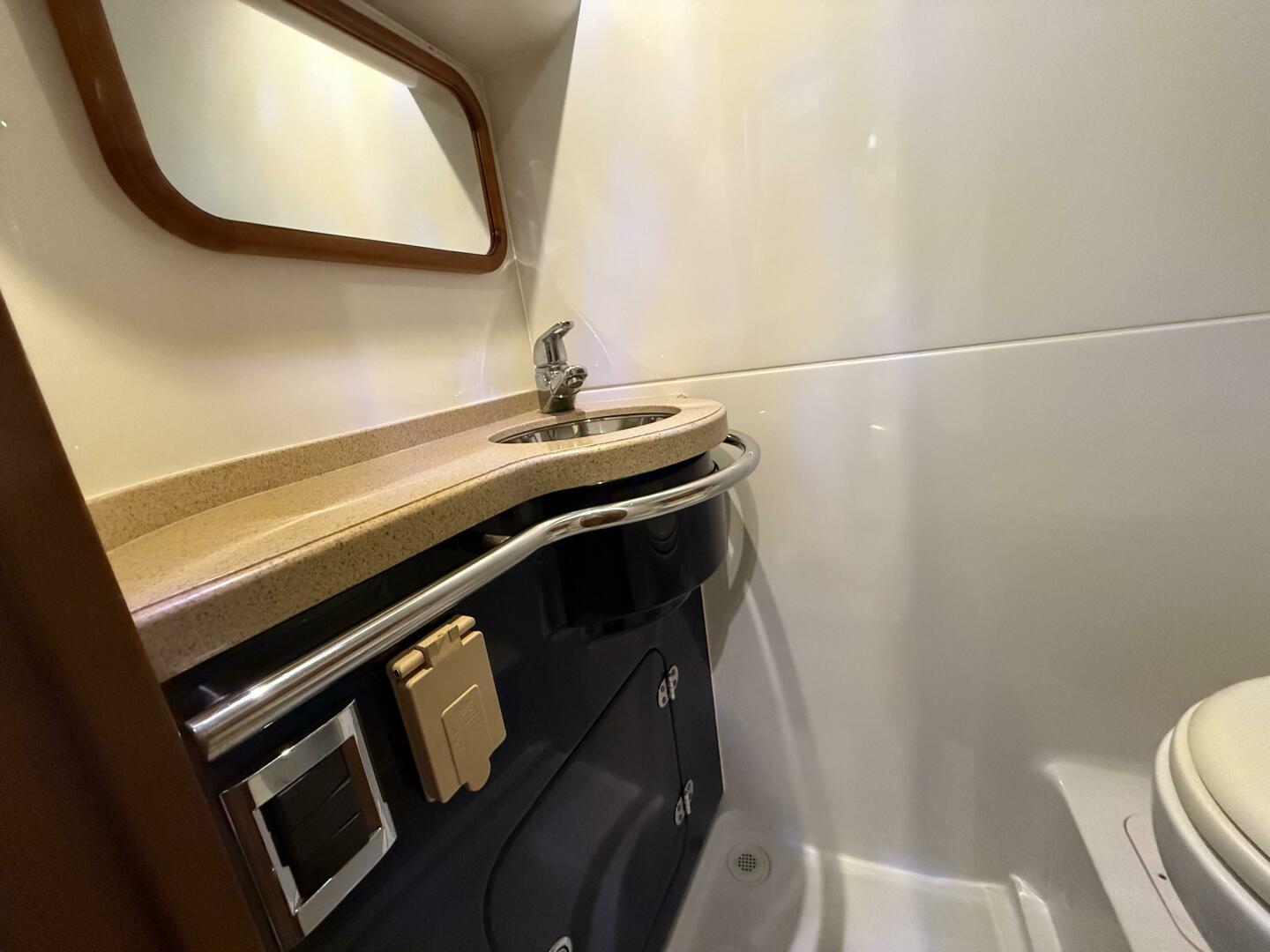 2007 Chris-Craft Roamer 40 - Image 25