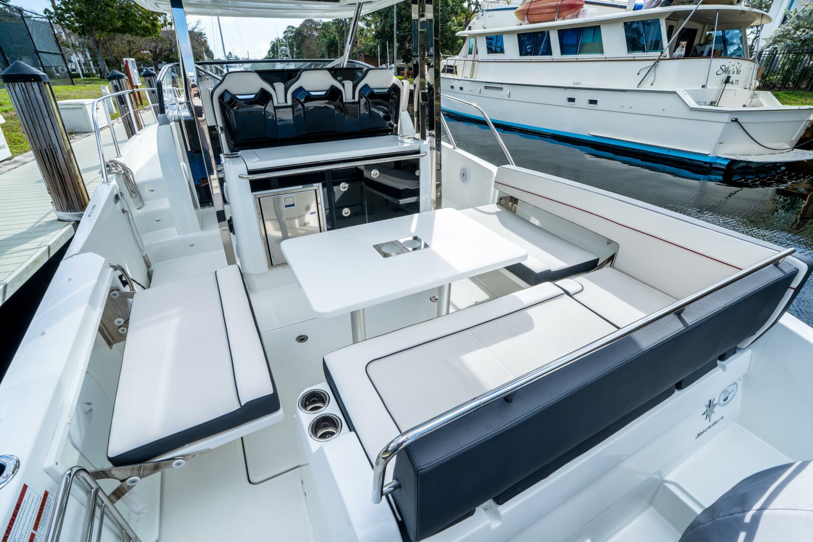 2019 Chaparral 21 H2O Sport - Image 235