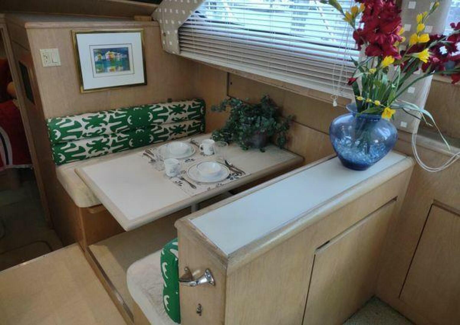 1996 Hatteras 50' Sport Deck - Image 39