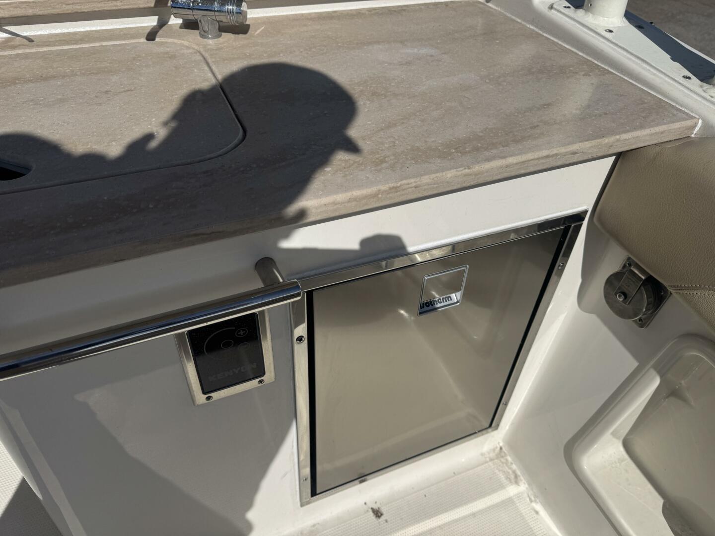 2018 Sailfish 275 Dual Console - Image 50