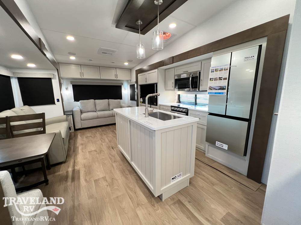 2027 Alliance RV Avenue 29RL - Image 3