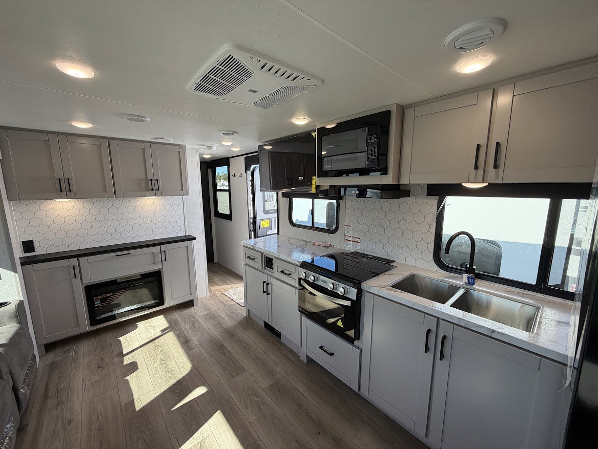 2026 JAYCO JAY FEATHER 29QBH - Image 17