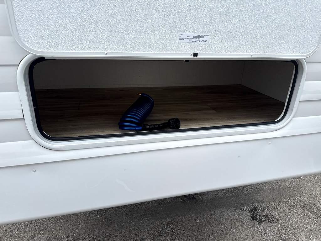 2026 VENTURE RV SIENNA 293VIK - Image 7