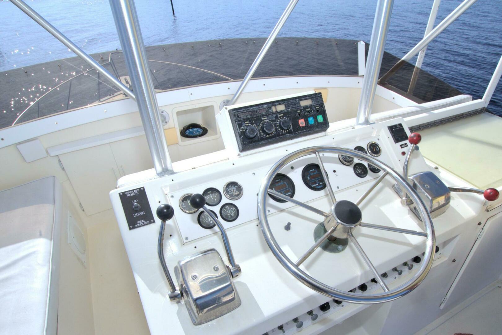 1990 Post 44 Sport Fisherman - Image 15