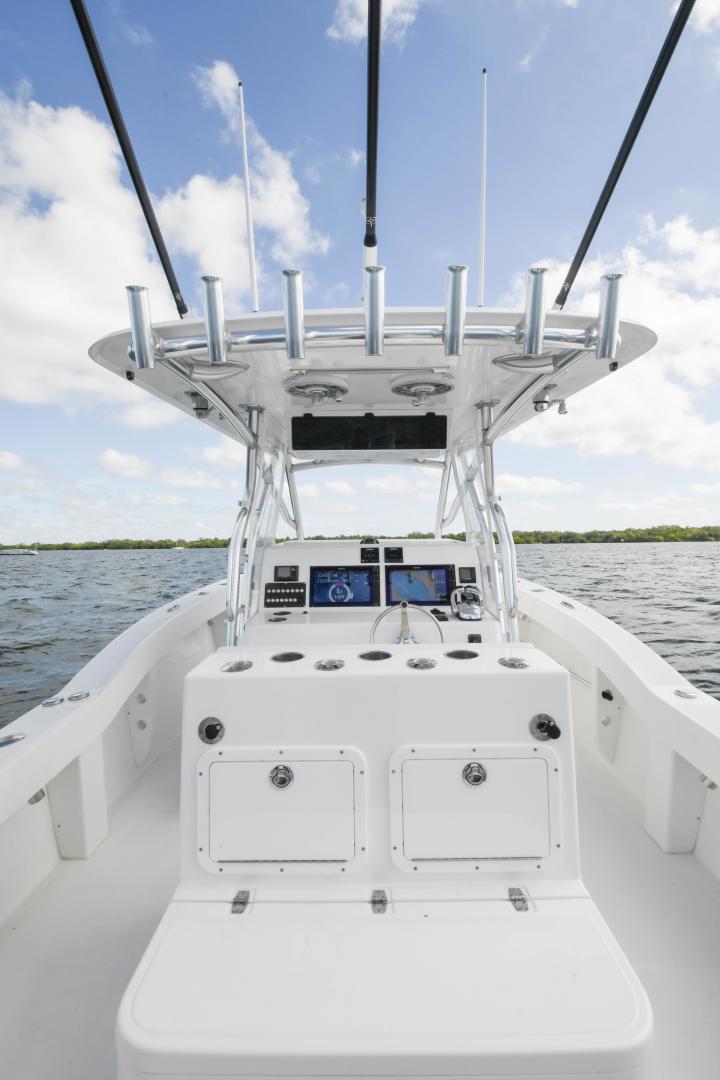 2019 Ocean Master 336 Center Console - Image 10