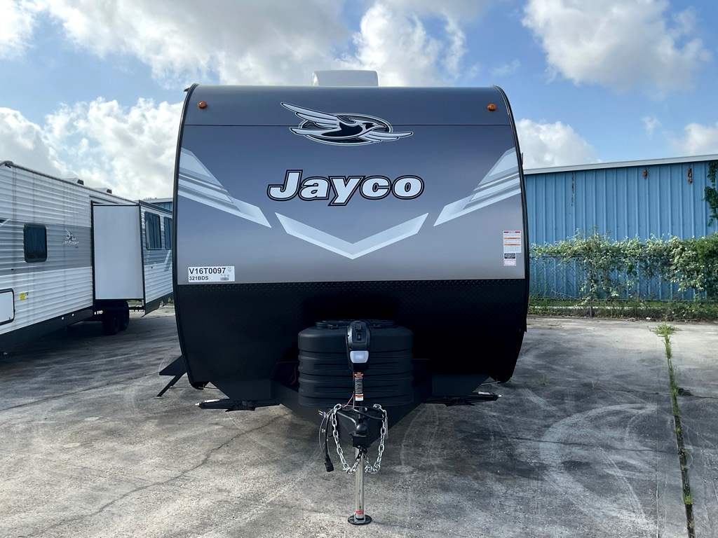 2027 JAYCO Jay Flight 321BDS - Image 3