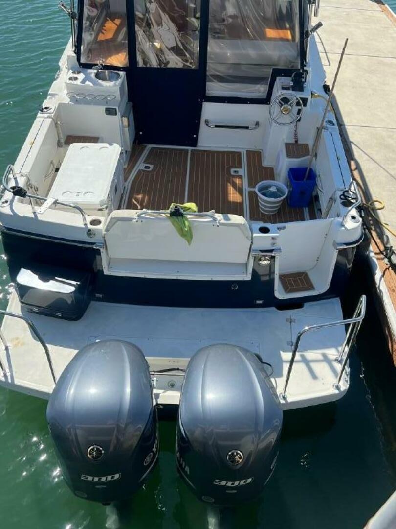 2017 Cutwater C-302 Sport Coupe - Image 8