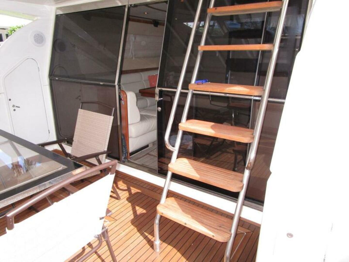2003 Ferretti Yachts 590 Motor Yacht - Image 38