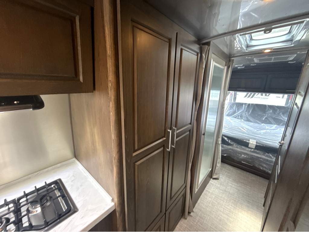 2026 AIRSTREAM CLASSIC 30RBQ - Image 20