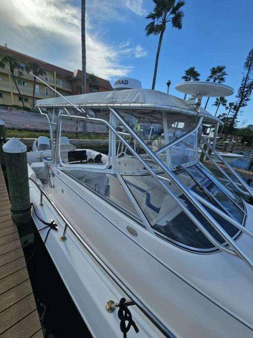 2004 Pro-Line 30 Express Walkaround - Image 3