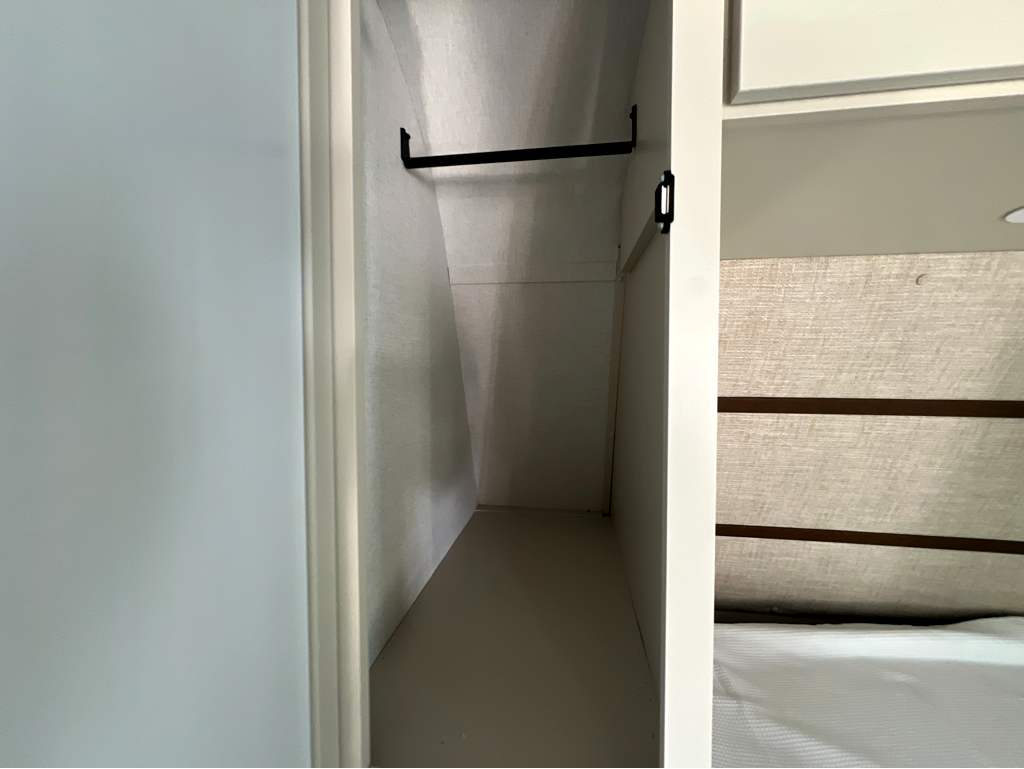 2027 GRAND DESIGN IMAGINE 2470BH - Image 19