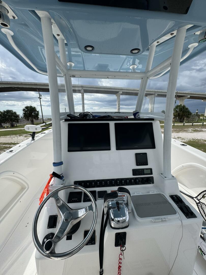2021 Twin Vee - Image 14