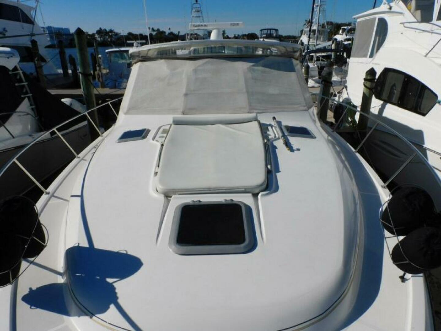 1995 Tiara Yachts 3500 Express - Image 11