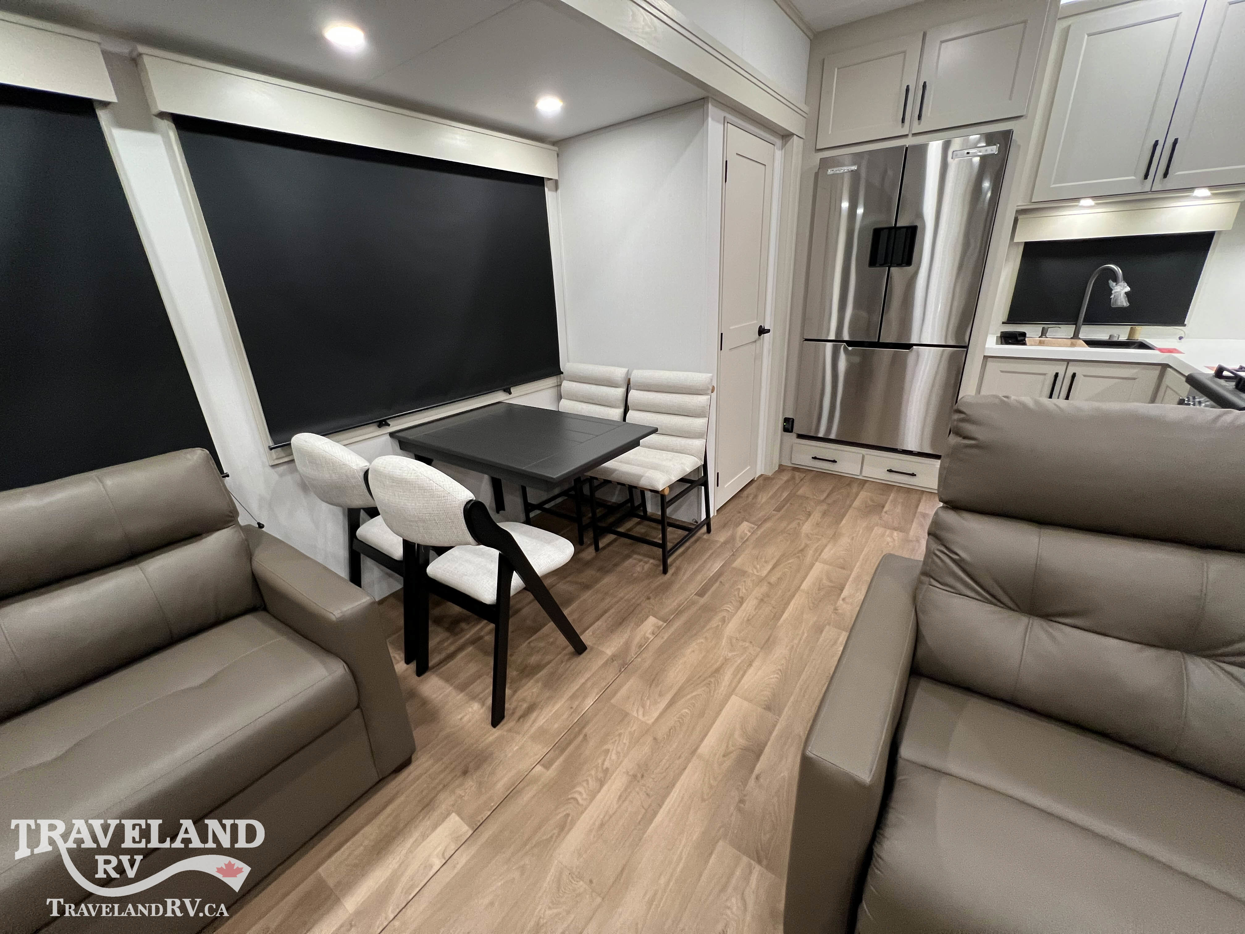 2026 Grand Design Solitude 417KB - Image 17