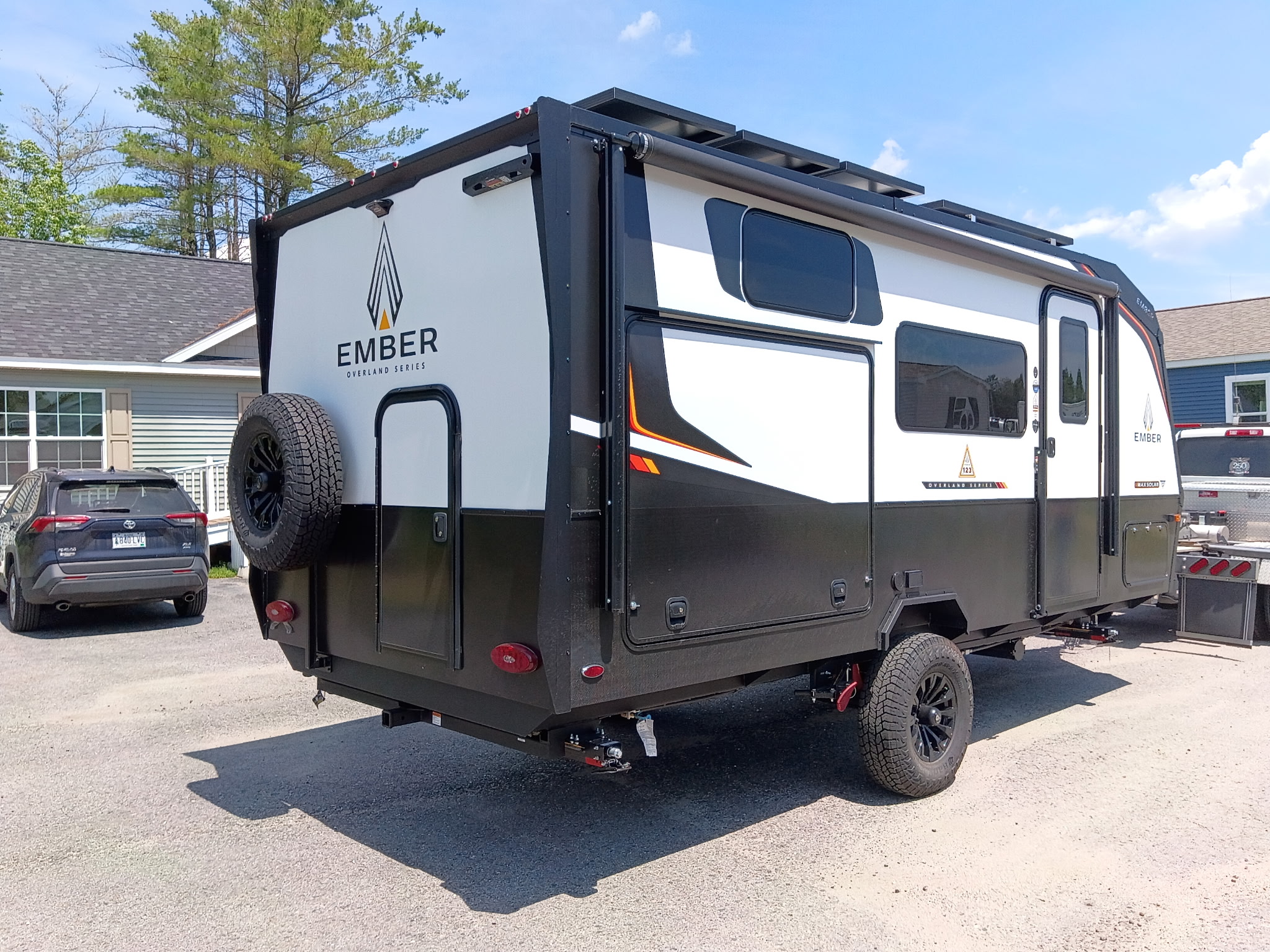 2027 Ember RV Overland Series 190MSL - Image 4