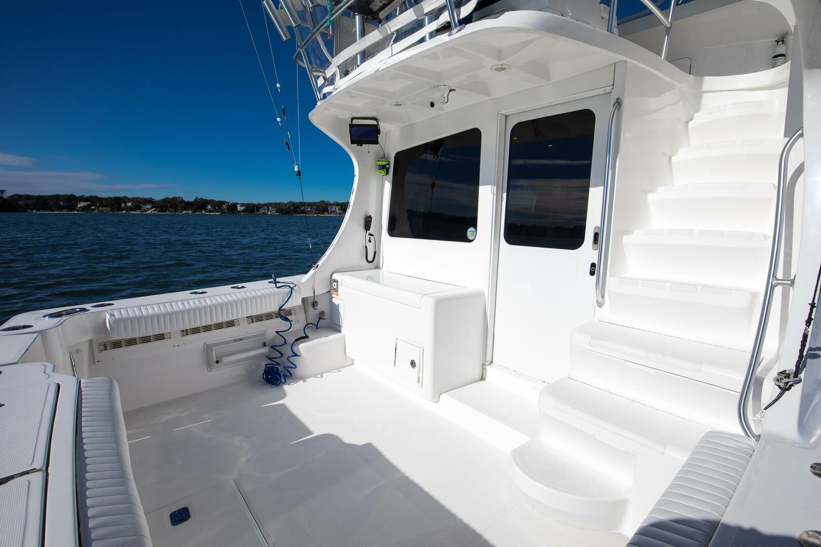 2007 Luhrs 36 Convertible - Image 7