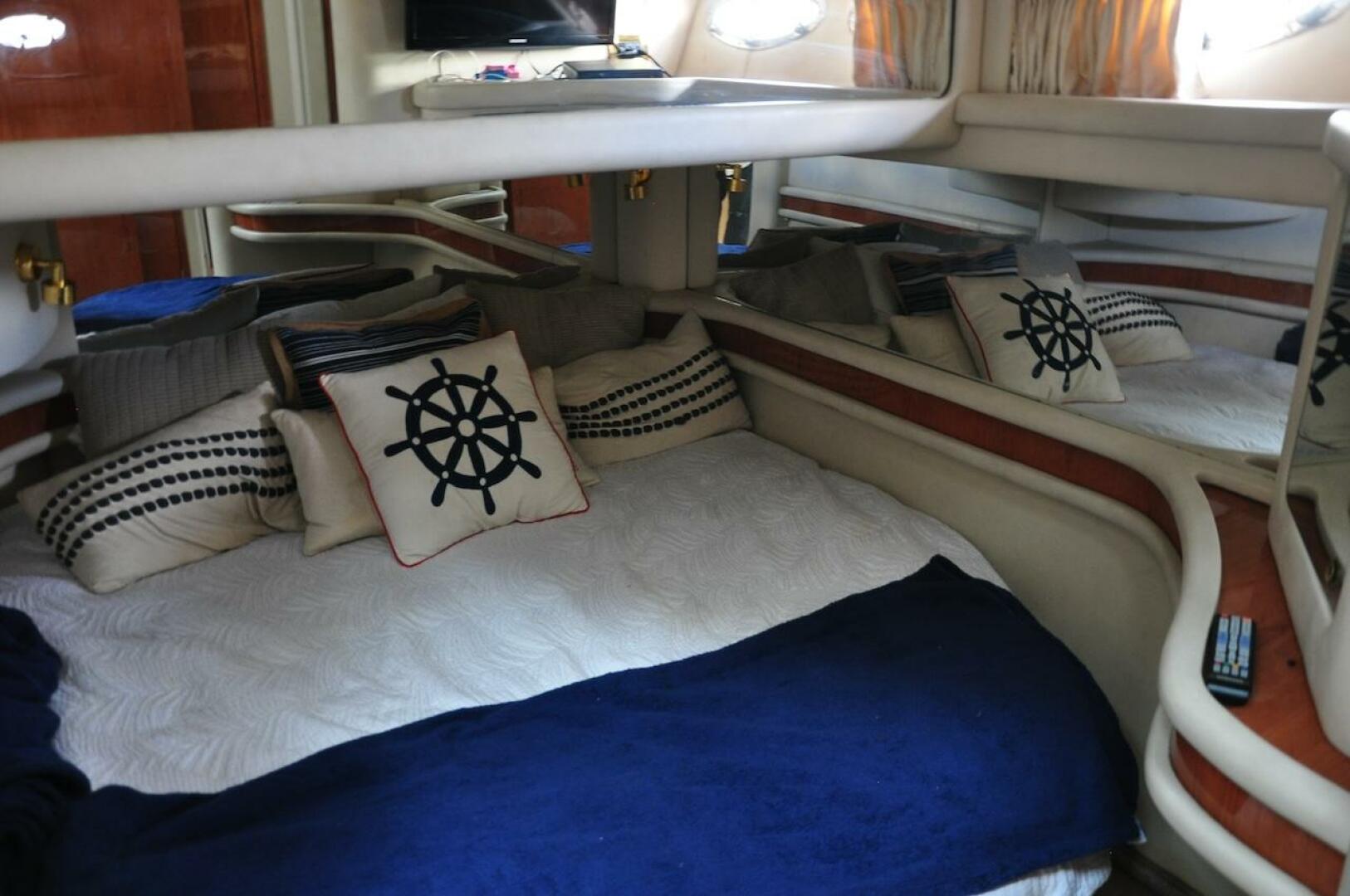 1998 Sea Ray 480 Sedan Bridge - Image 51