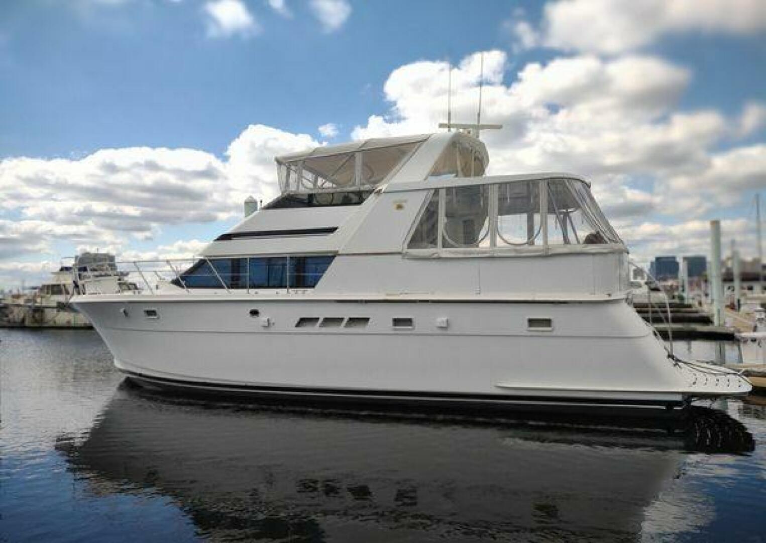 1996 Hatteras 50' Sport Deck - Image 2
