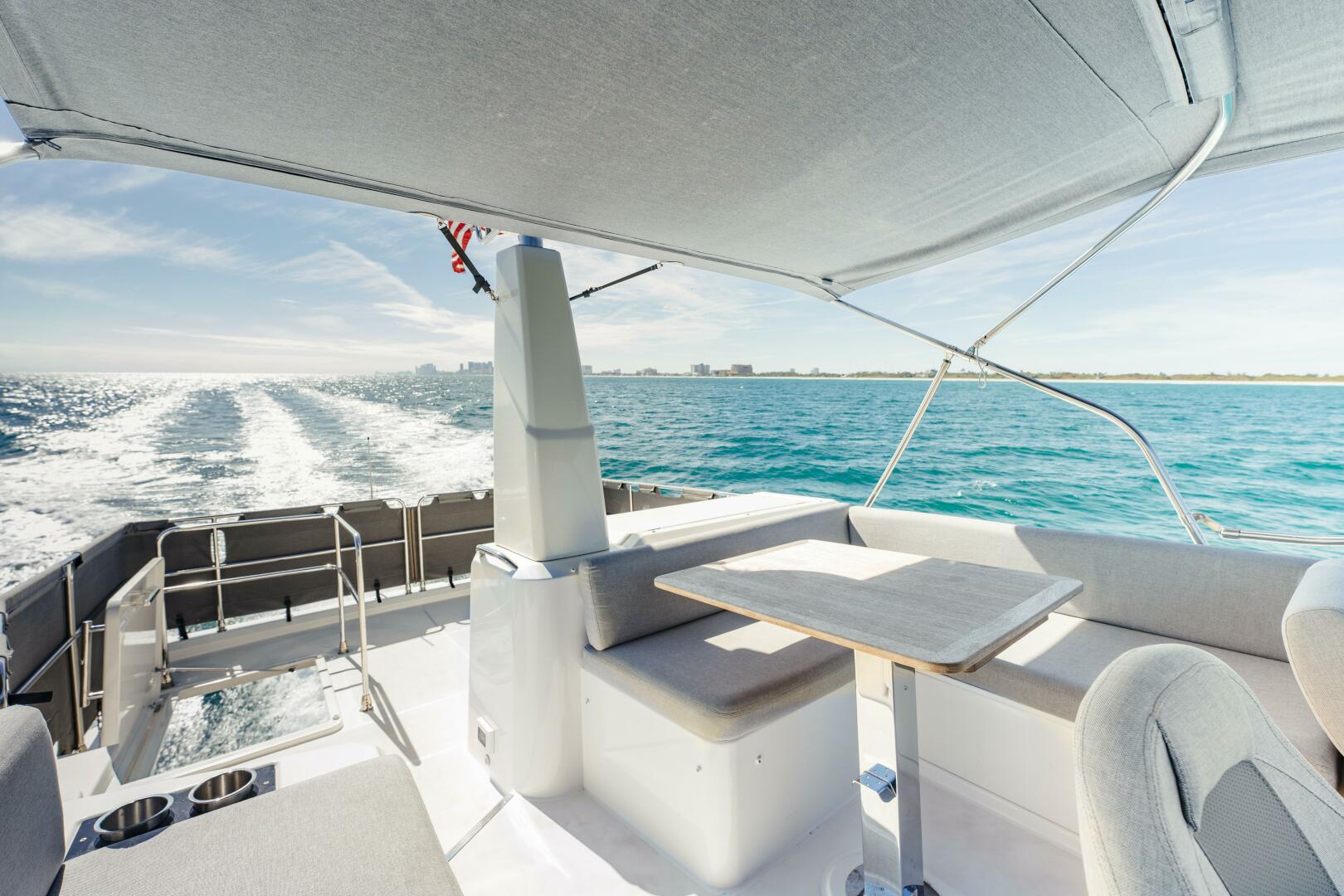 2025 Beneteau - Image 9