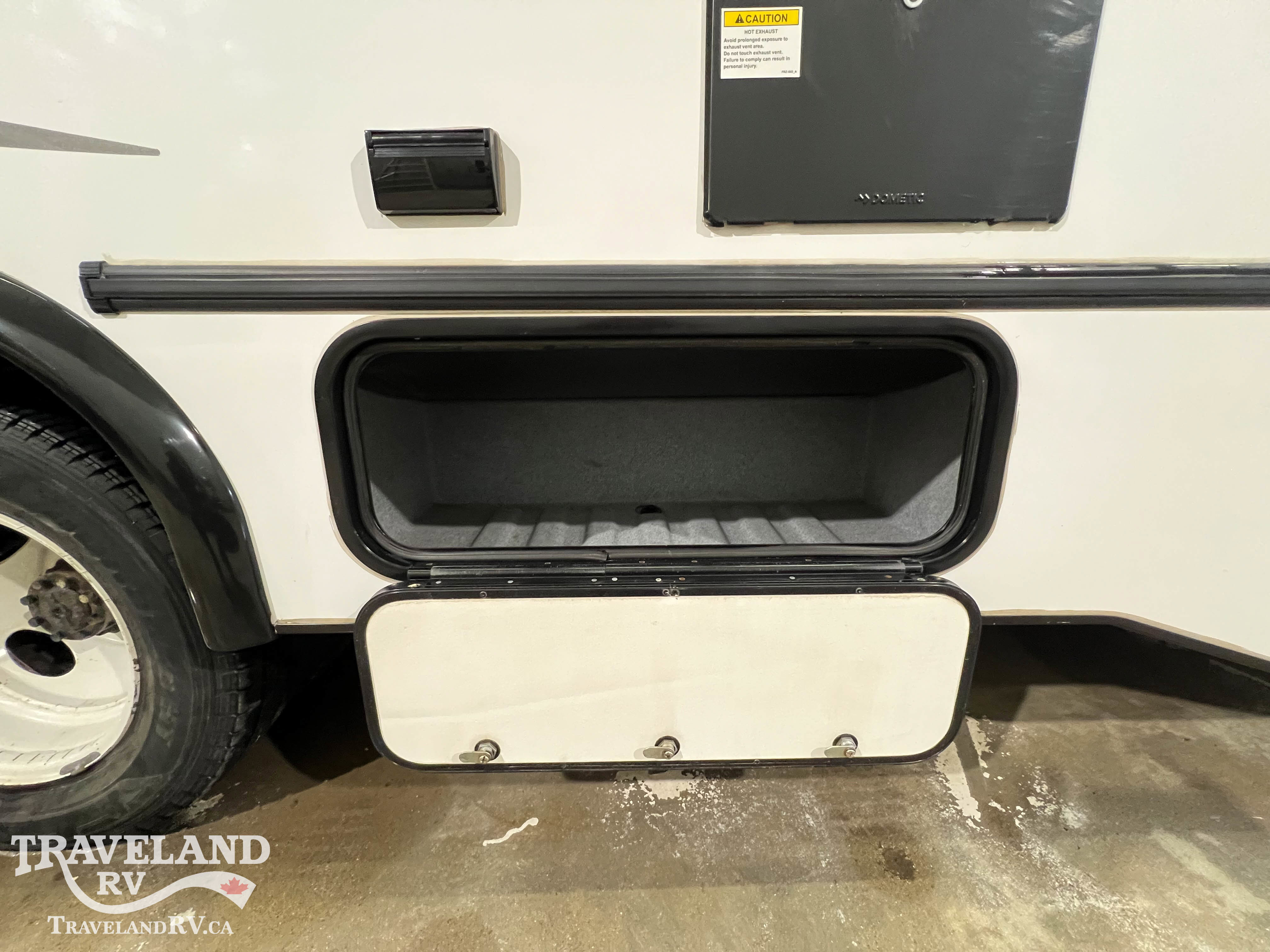 2023 Forest River FORESTER 2651CDW - Image 7