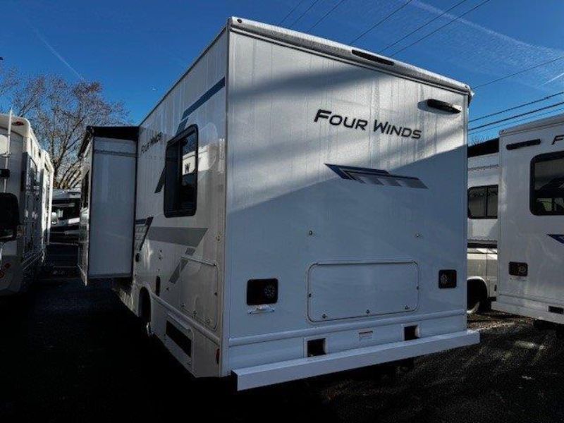 2026 Thor Motor Coach Four Winds 25Z - Image 3