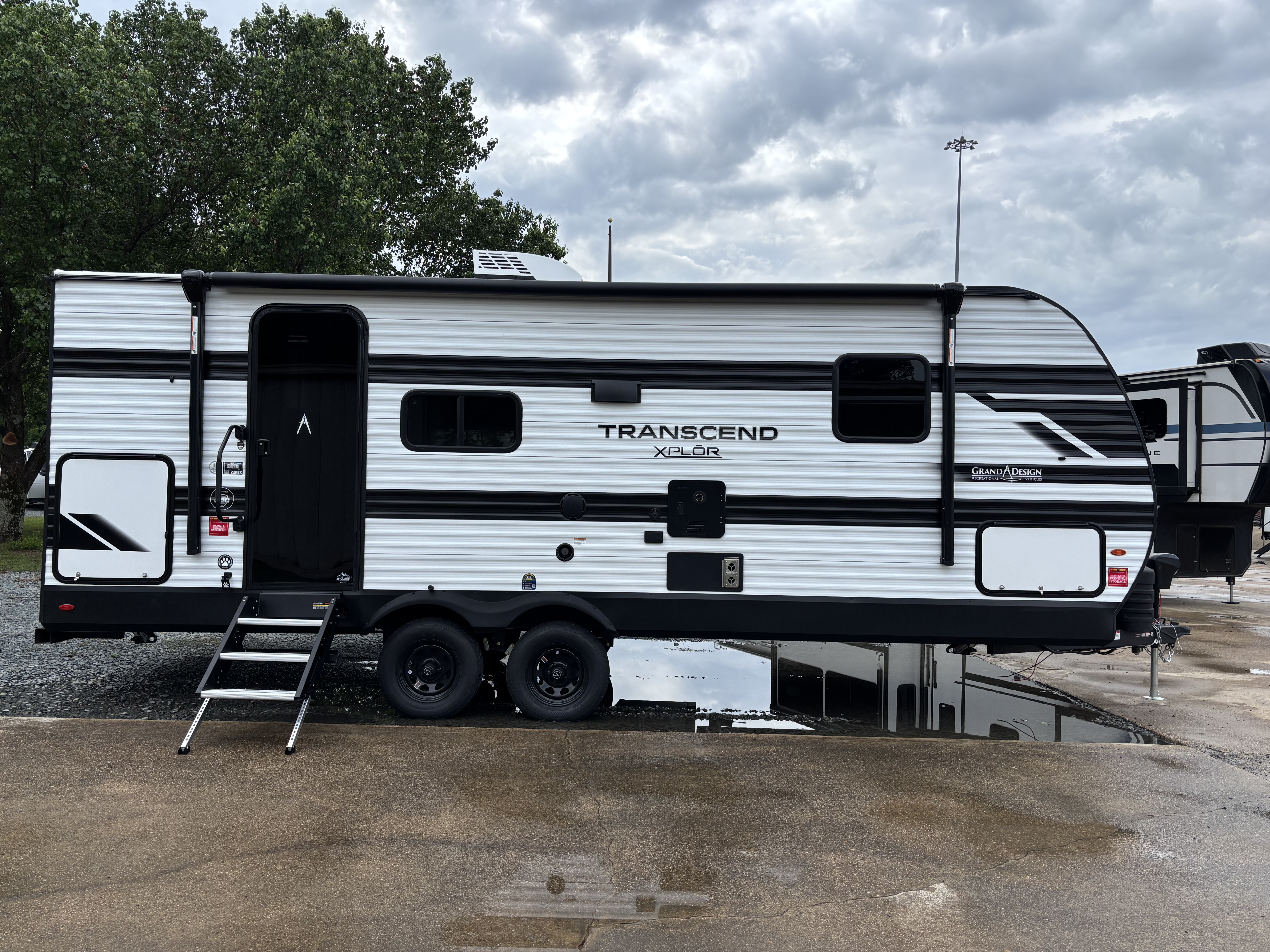 2026 Grand Design Transcend XPLOR 22RBX - Image 2