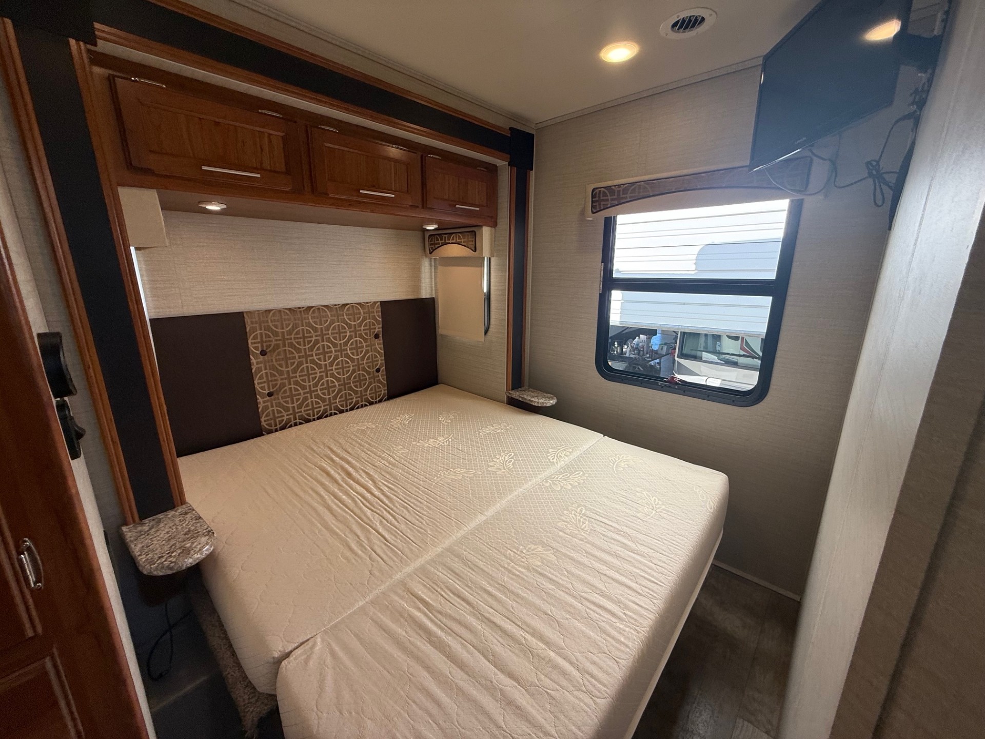 2017 JAYCO ALANTE 26X - Image 9