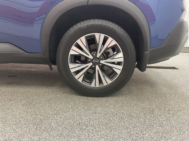 2023 Nissan Rogue Utility 4D SV 2WD - Image 9