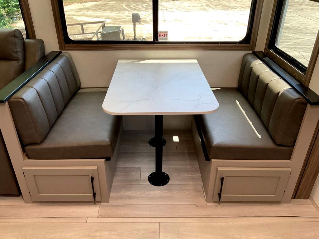 2027 KZ CONNECT C261RB - Image 15