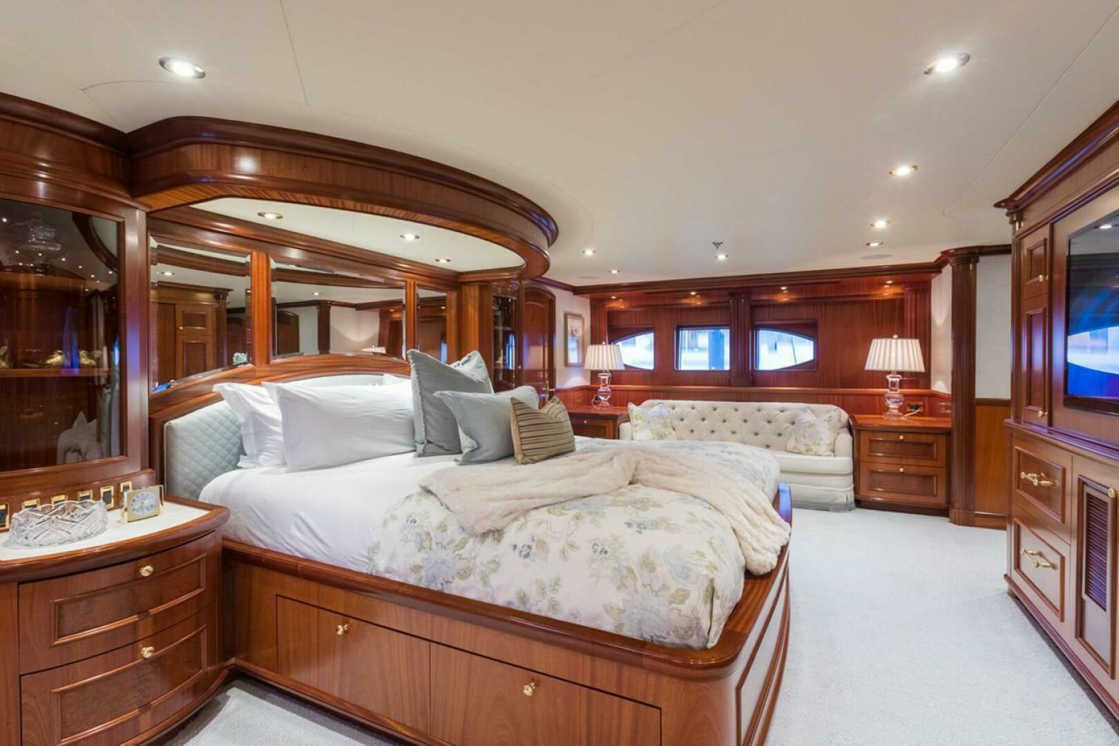 2004 Richmond Yachts - Image 16
