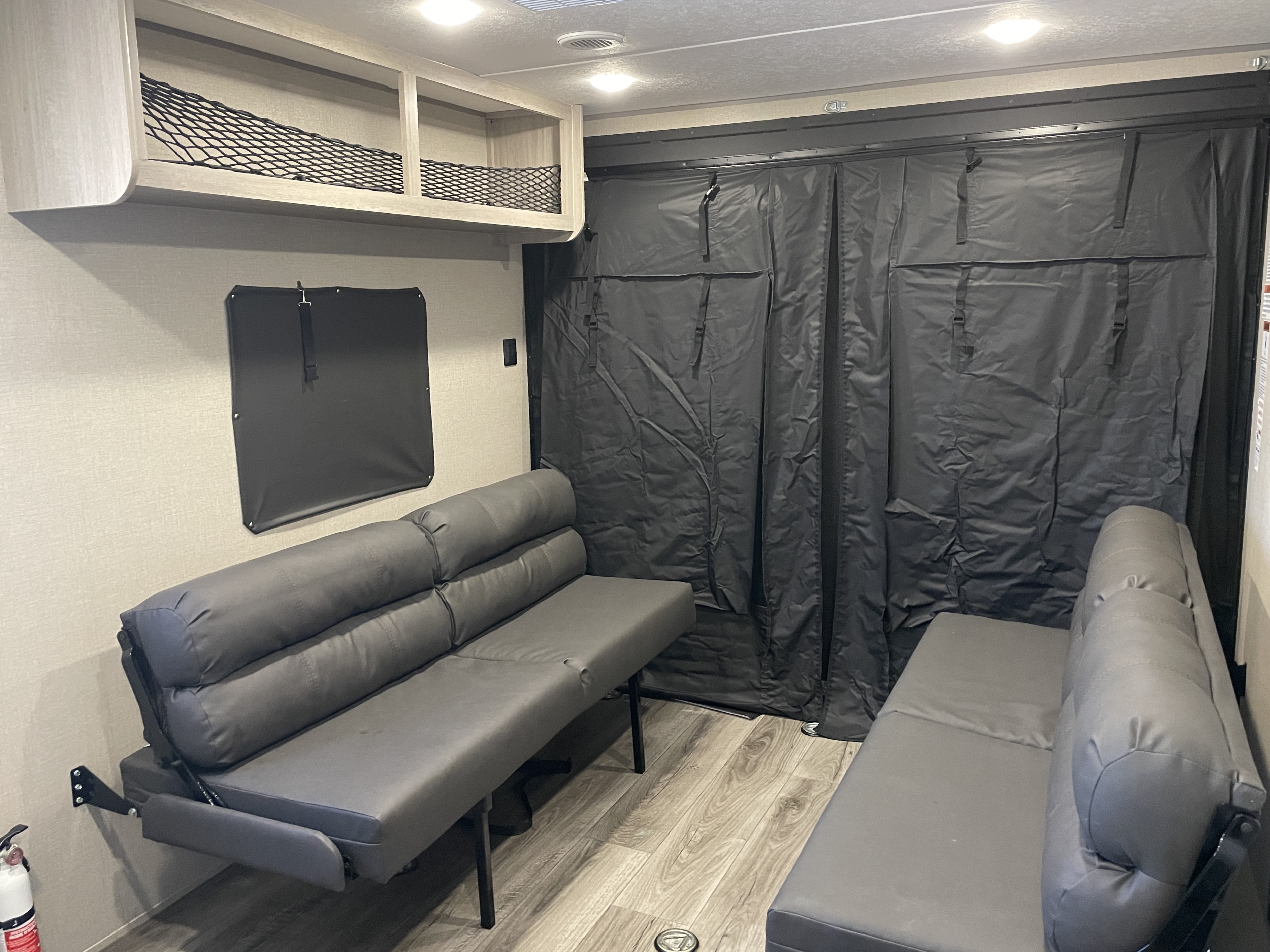 2023 Coachmen Catalina Trail Blazer 29THS - Image 13