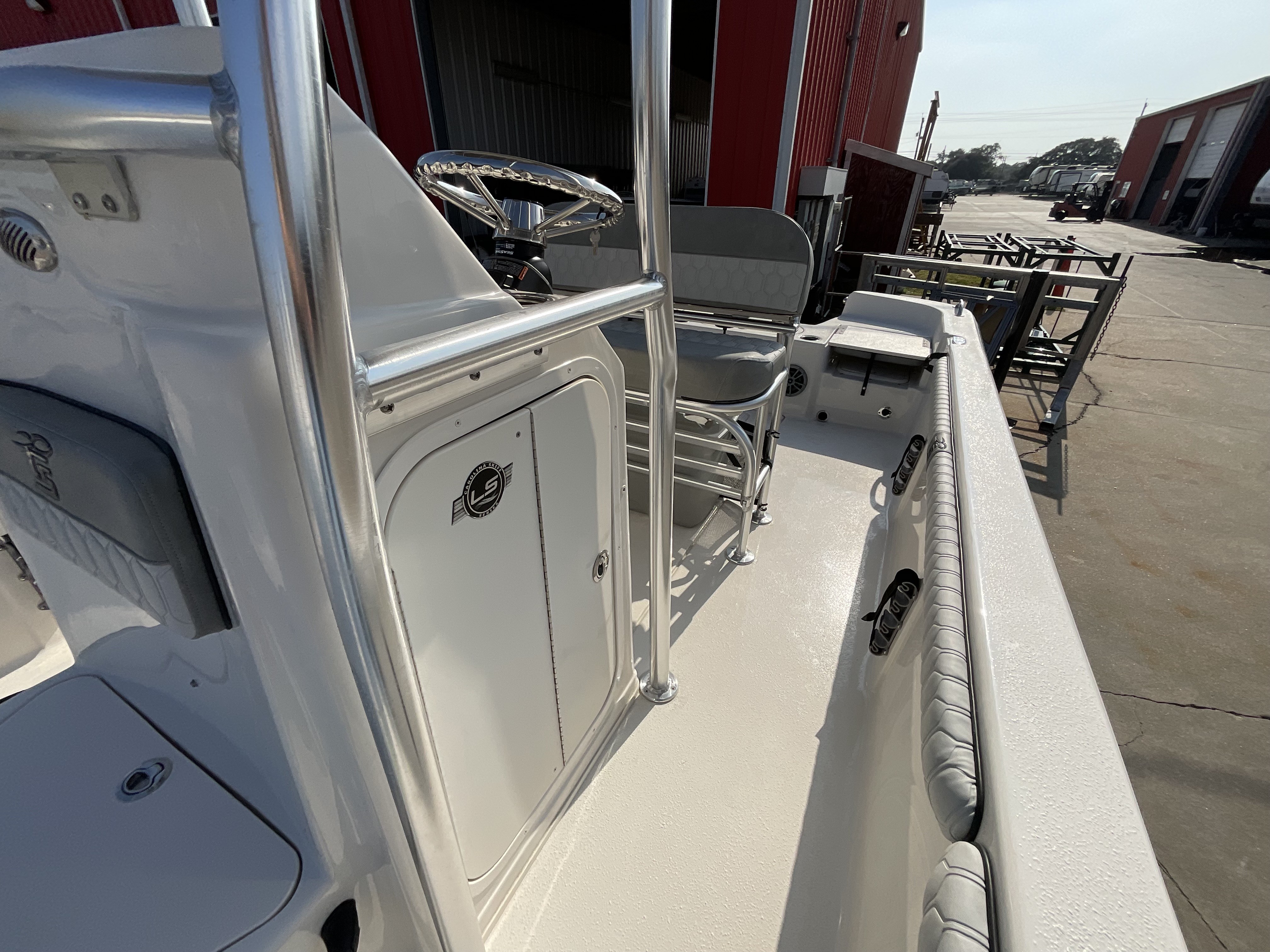 2026 CAROLINA SKIFF 2026 25 LS - Image 12