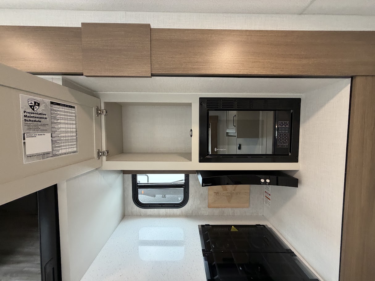 2027 VENTURE RV SPORTTREK 333VIK - Image 18