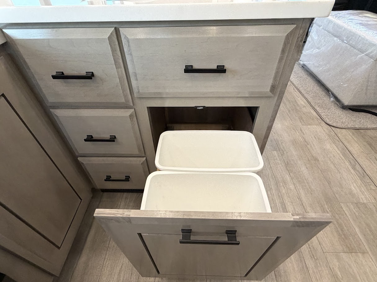 2026 JAYCO PINNACLE 38FBRK - Image 41