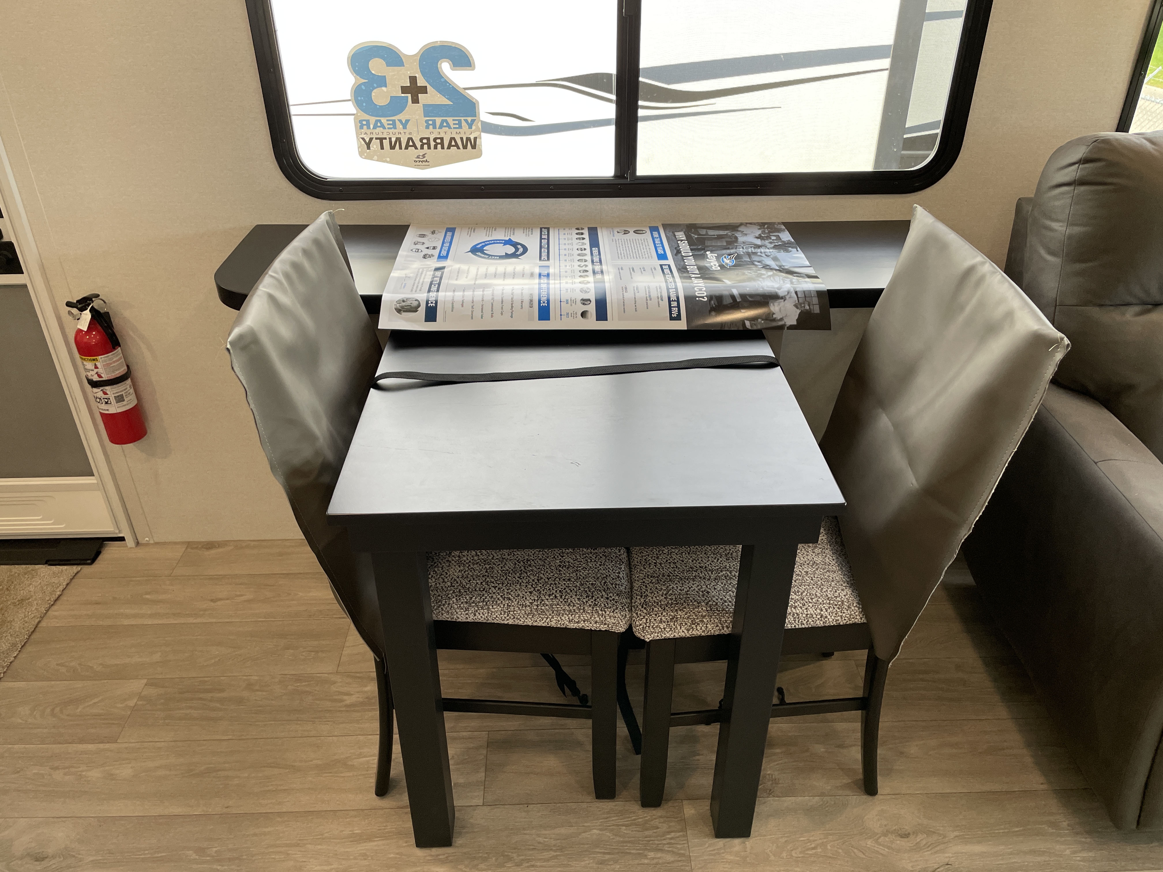 2027 Jayco Eagle SLE 34MBL - Image 12