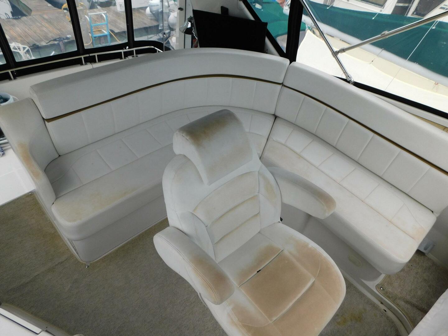 2003 Carver 44 CPMY - Image 19