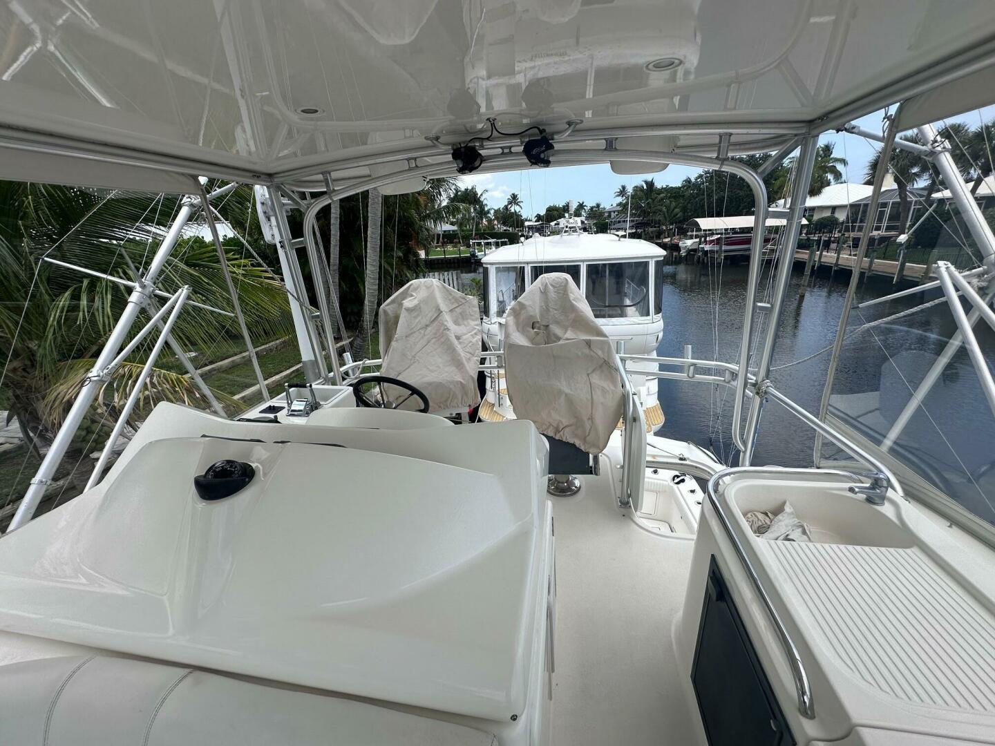 2004 Rybovich 62 Convertible - Image 13