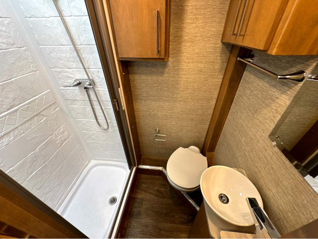 2020 TIFFIN WAYFARER 25 QW - Image 11