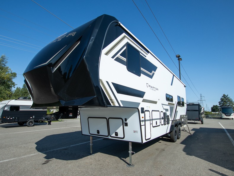 2026 Keystone RV Carbon 321LT - Image 4