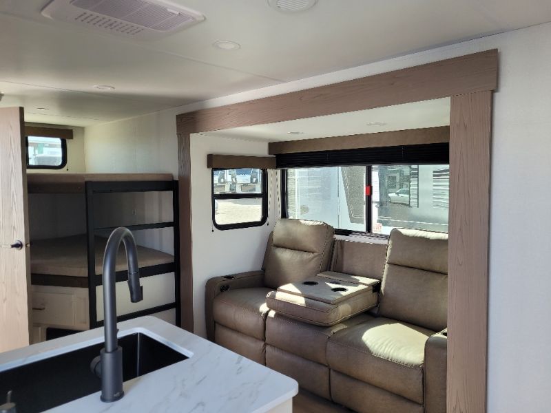 2026 Grand Design Transcend XPLOR 23BHX - Image 6