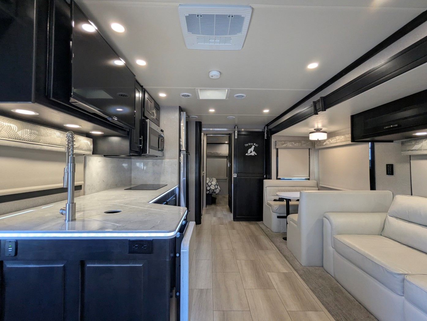 2022 Dynamax Corp DX3 34KD - Image 25