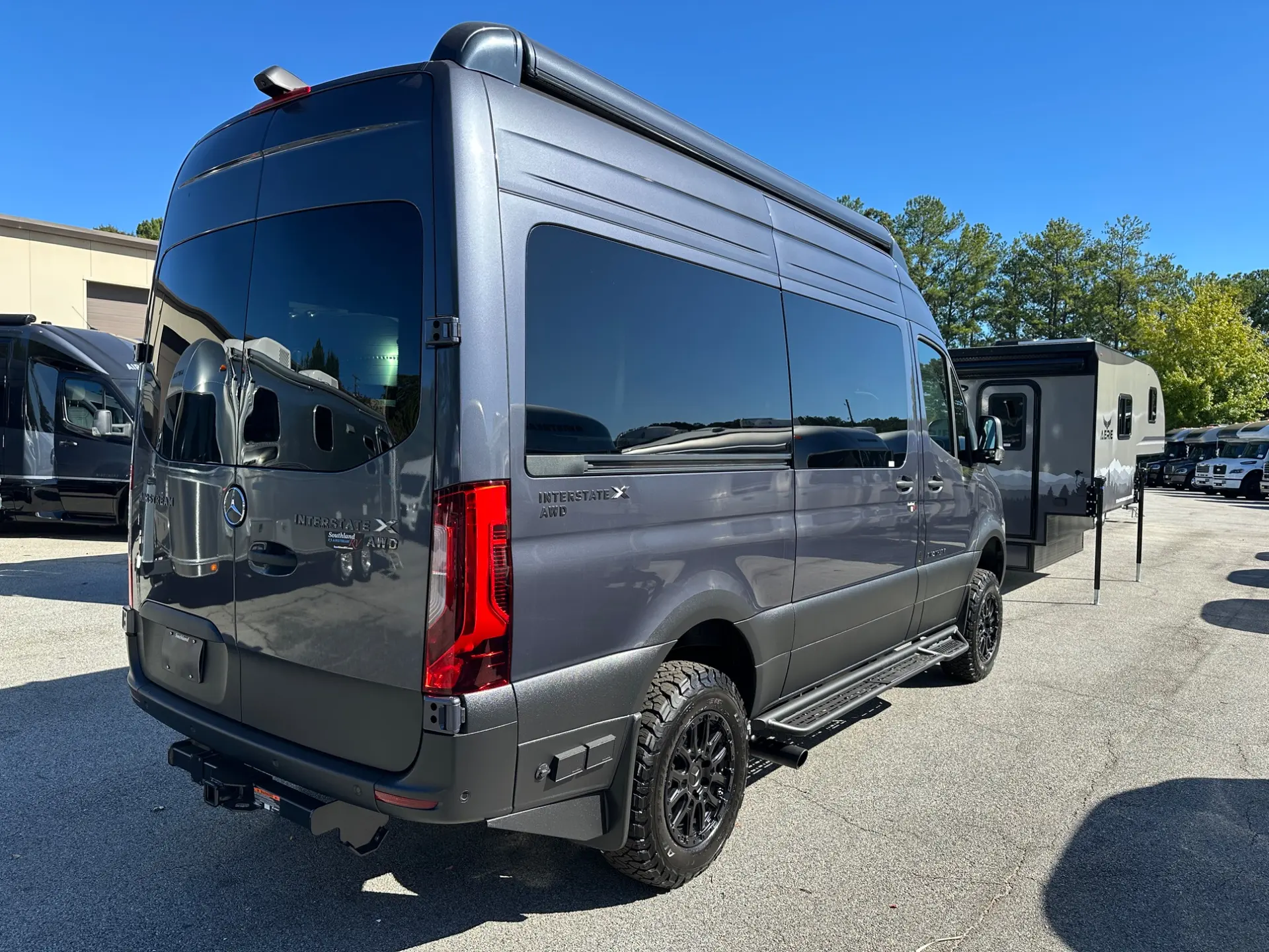 2027 Airstream Interstate 19GTX - Image 4