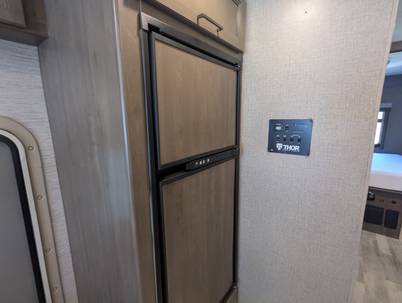 2021 Thor Motor Coach Freedom Traveler A30 - Image 16